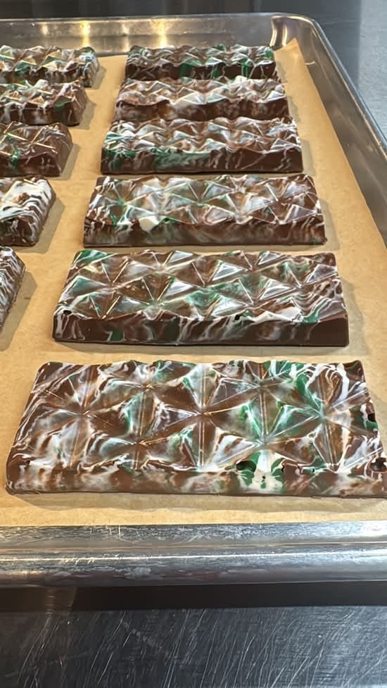 Dubai Milk Chocolate Bar.